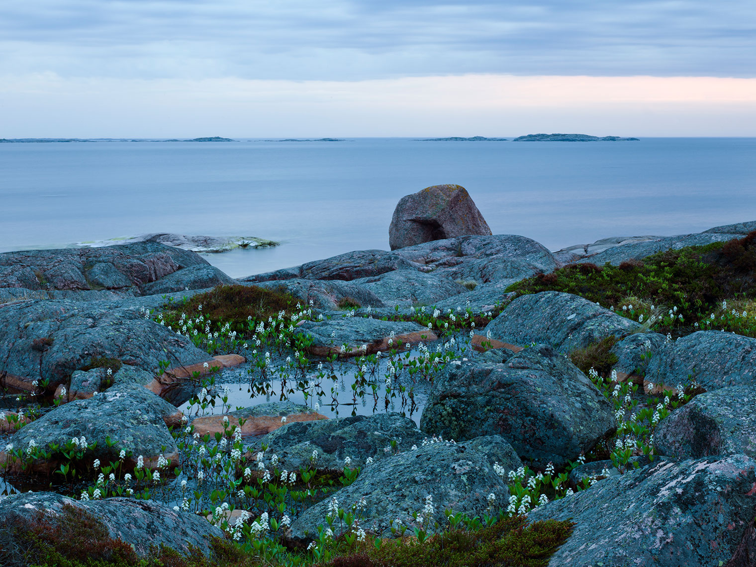 An Island // Aki-Pekka Sinikoski, Photographer from Helsinki, Finland